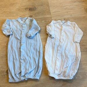 Set of 2 kissy kissy newborn convertible gowns